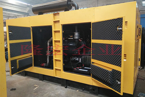 600KW上柴股份静音柴油发电机组 出口非洲尼日利亚，装车发货