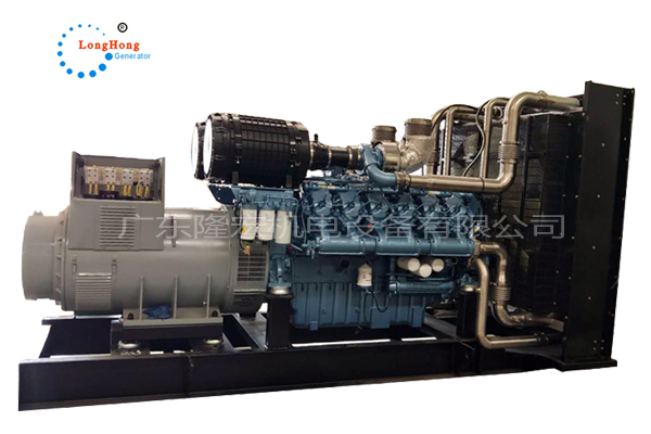 650KW潍柴柴油发电机组 全铜线无刷 12M26D792E200 电子调速